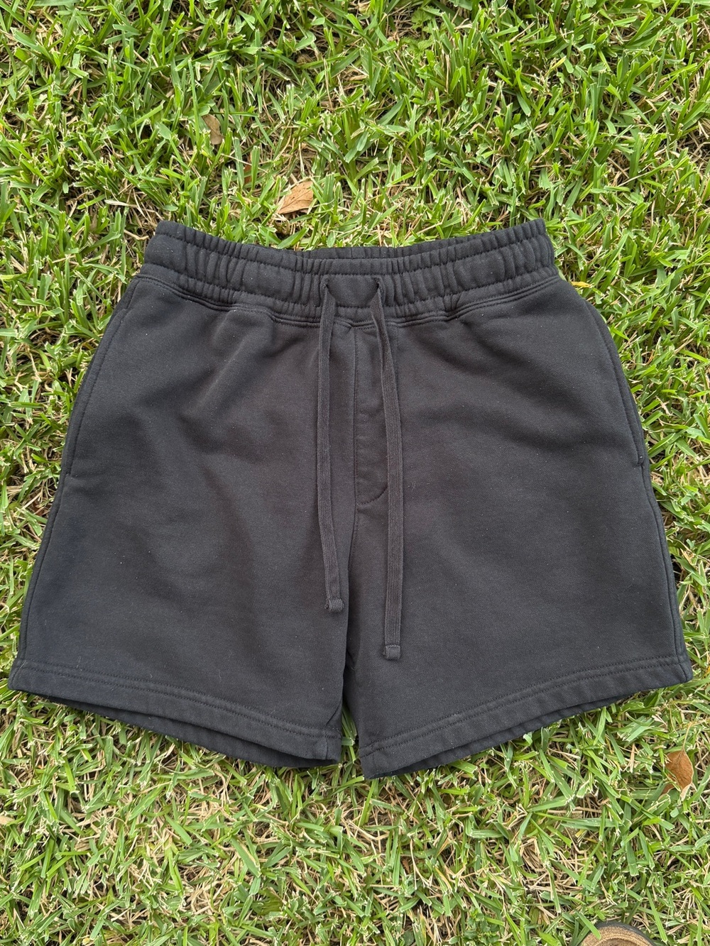 Forever 21 Men’s Black Athletic Drawstring Shorts